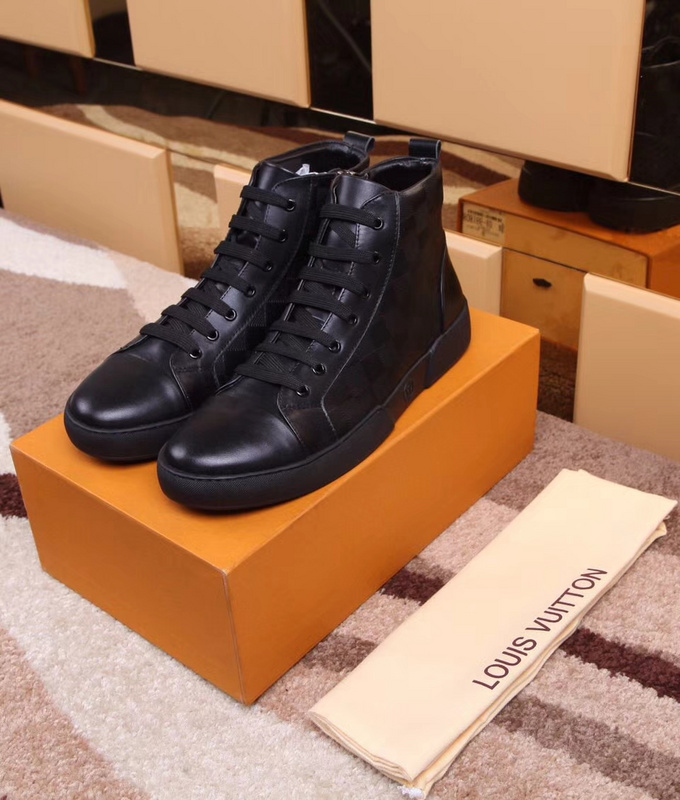 LV Men shoes 1:1 quality-1453