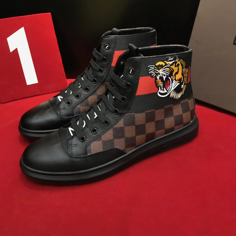 LV Men shoes 1:1 quality-1532