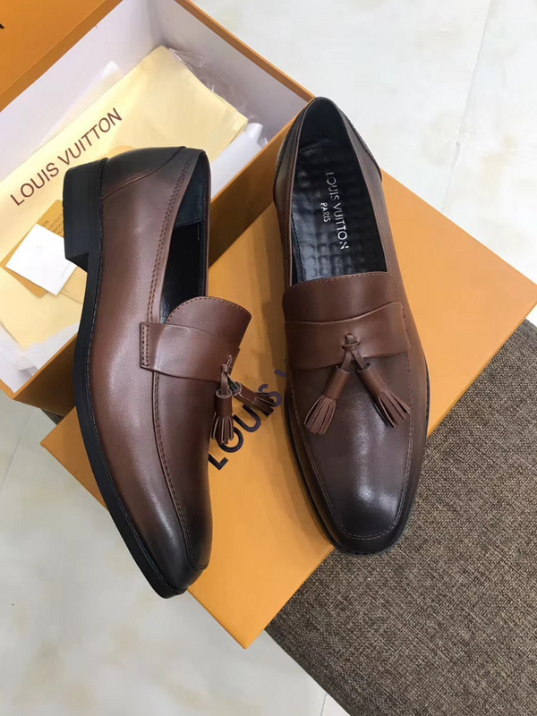 LV Men shoes 1:1 quality-1542