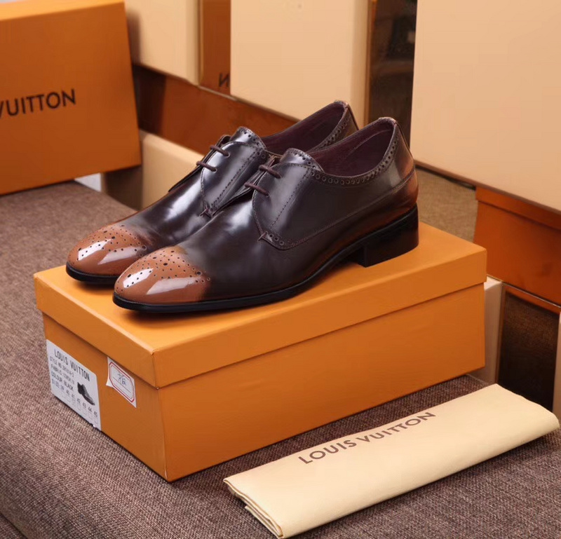 LV Men shoes 1:1 quality-1544