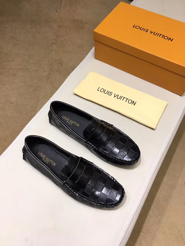 LV Men shoes 1:1 quality-1575