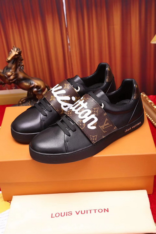 LV Men shoes 1:1 quality-1643