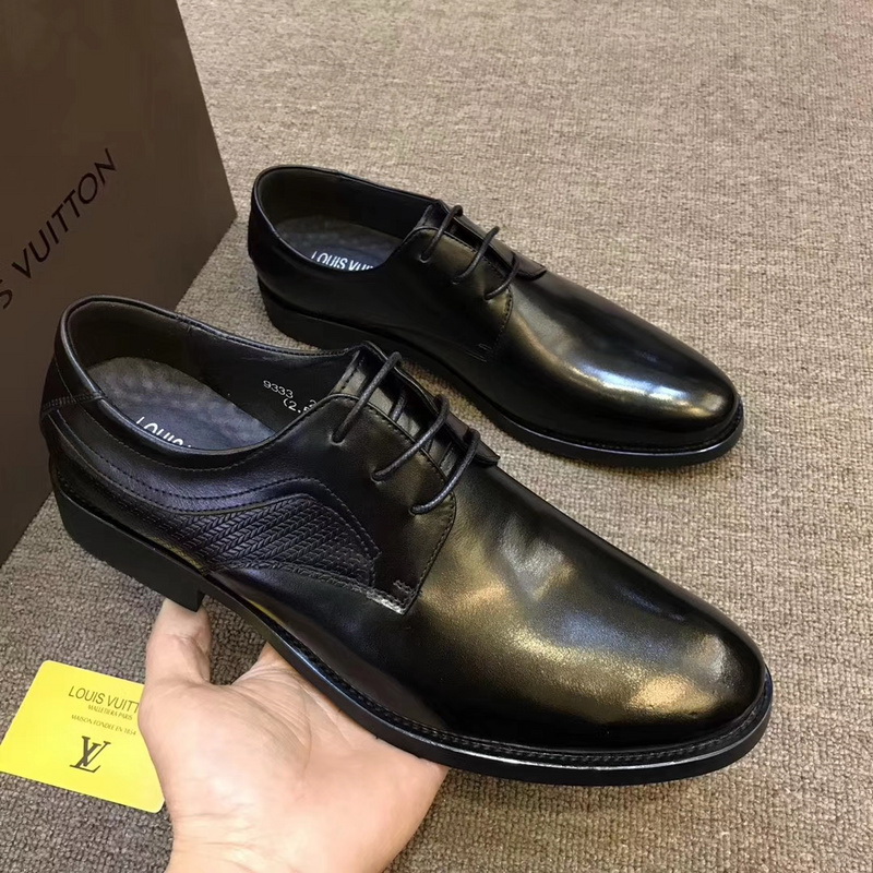LV Men shoes 1:1 quality-1688