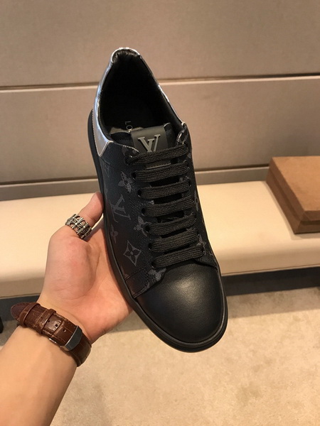 LV Men shoes 1:1 quality-1711