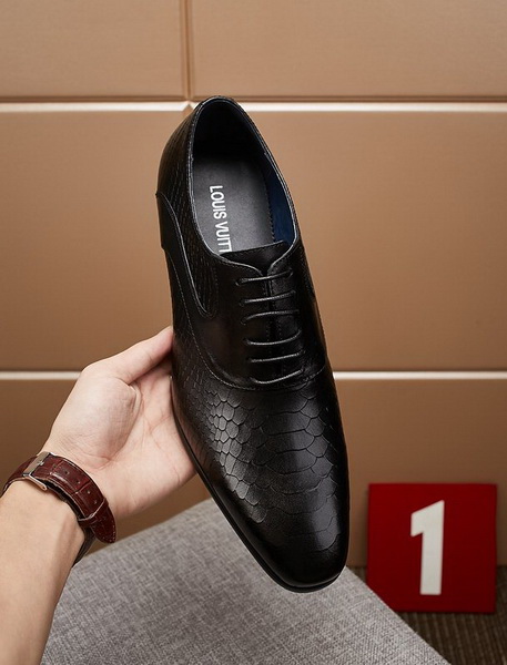 LV Men shoes 1:1 quality-1737