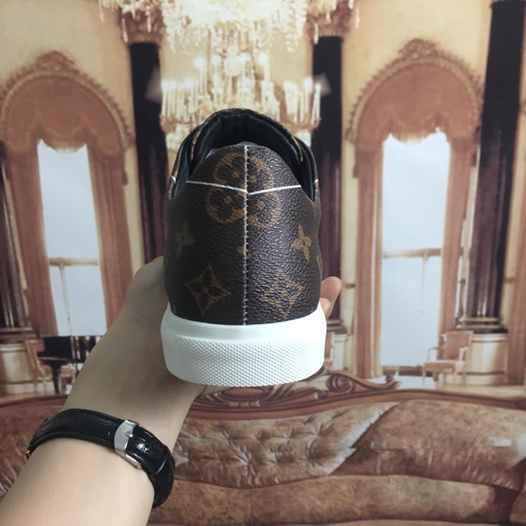 LV Men shoes 1:1 quality-1742