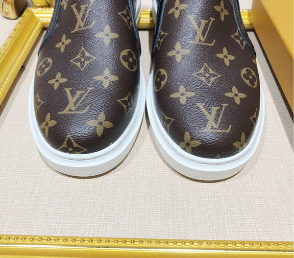 LV Men shoes 1:1 quality-1758