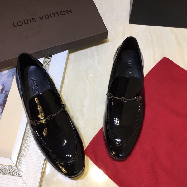 LV Men shoes 1:1 quality-1777
