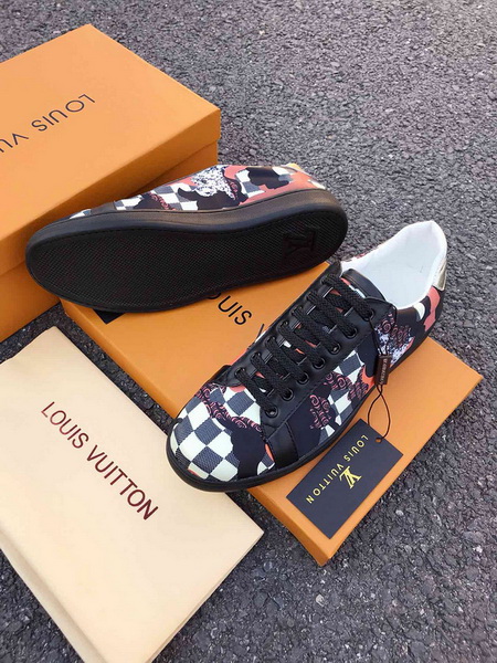 LV Men shoes 1:1 quality-1858