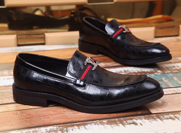 LV Men shoes 1:1 quality-1880