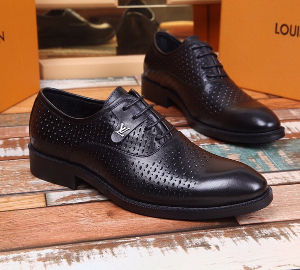 LV Men shoes 1:1 quality-1909