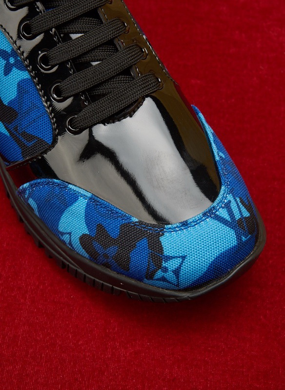 LV Men shoes 1;1 quality-1911