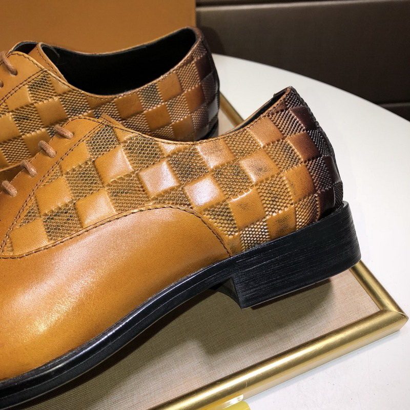 LV Men shoes 1;1 quality-1914