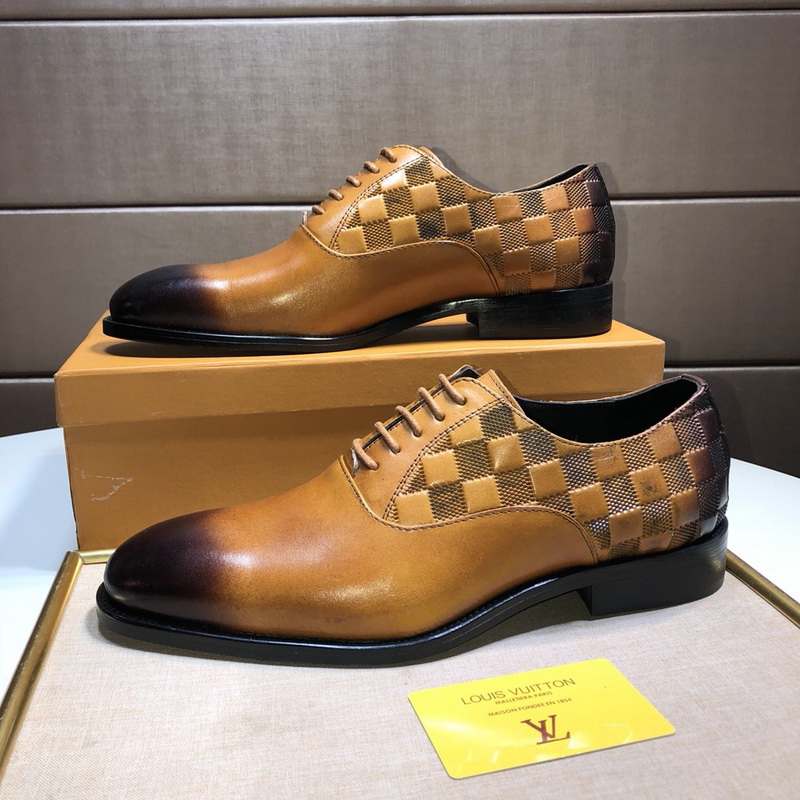 LV Men shoes 1;1 quality-1914