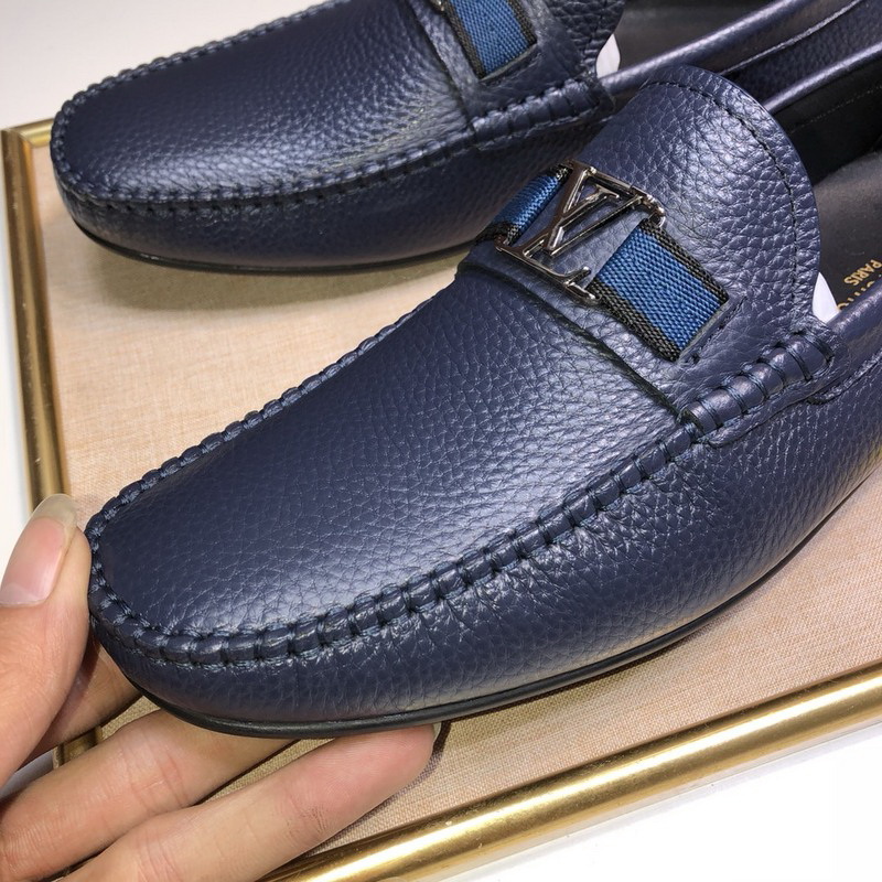 LV Men shoes 1;1 quality-1918