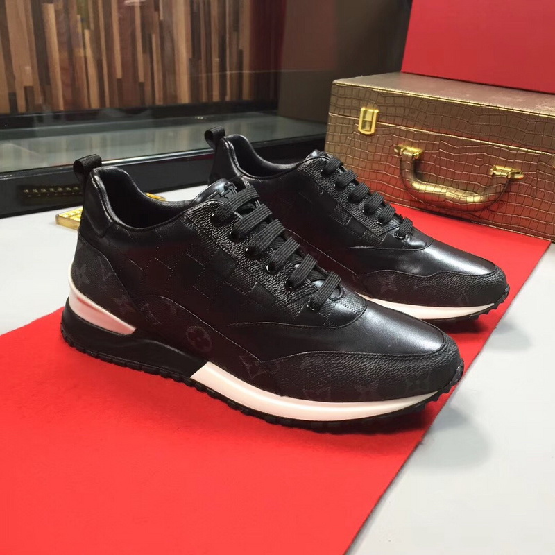 LV Men shoes 1;1 quality-2026