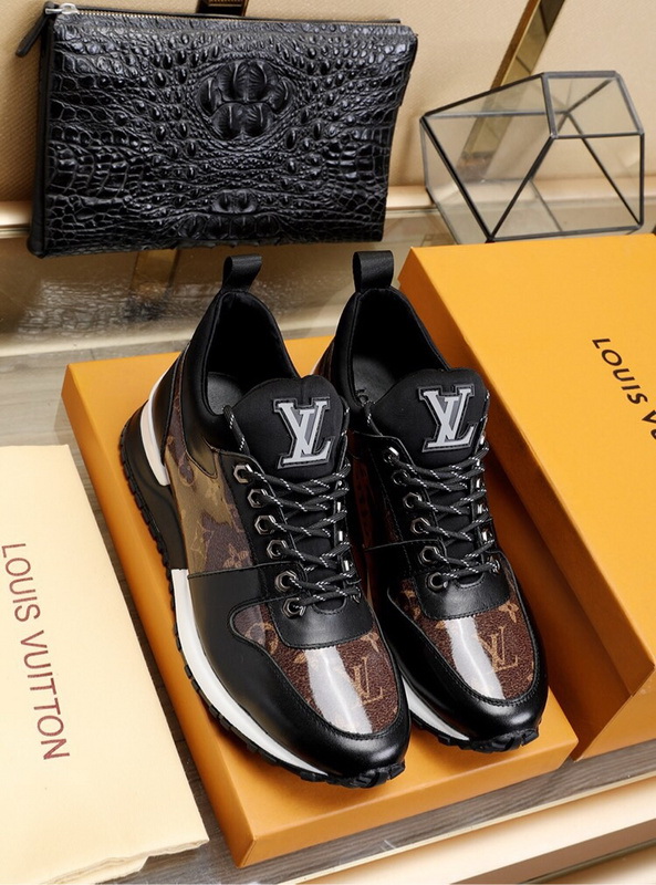 LV Men shoes 1;1 quality-2036