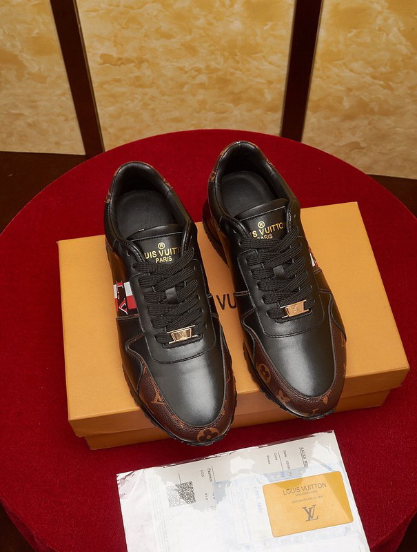 LV Men shoes 1;1 quality-2040