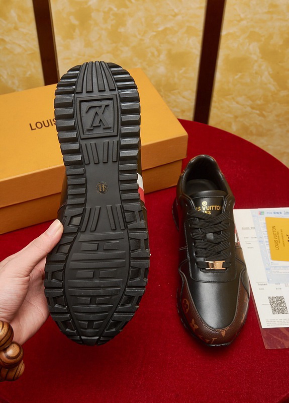 LV Men shoes 1;1 quality-2040