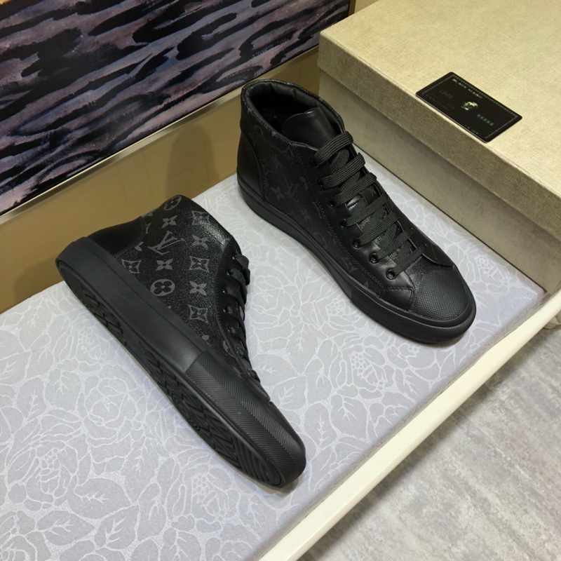 LV Men shoes 1;1 quality-2043