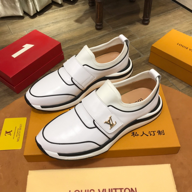LV Men shoes 1;1 quality-2066