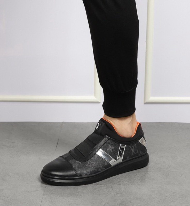 LV Men shoes 1;1 quality-2074