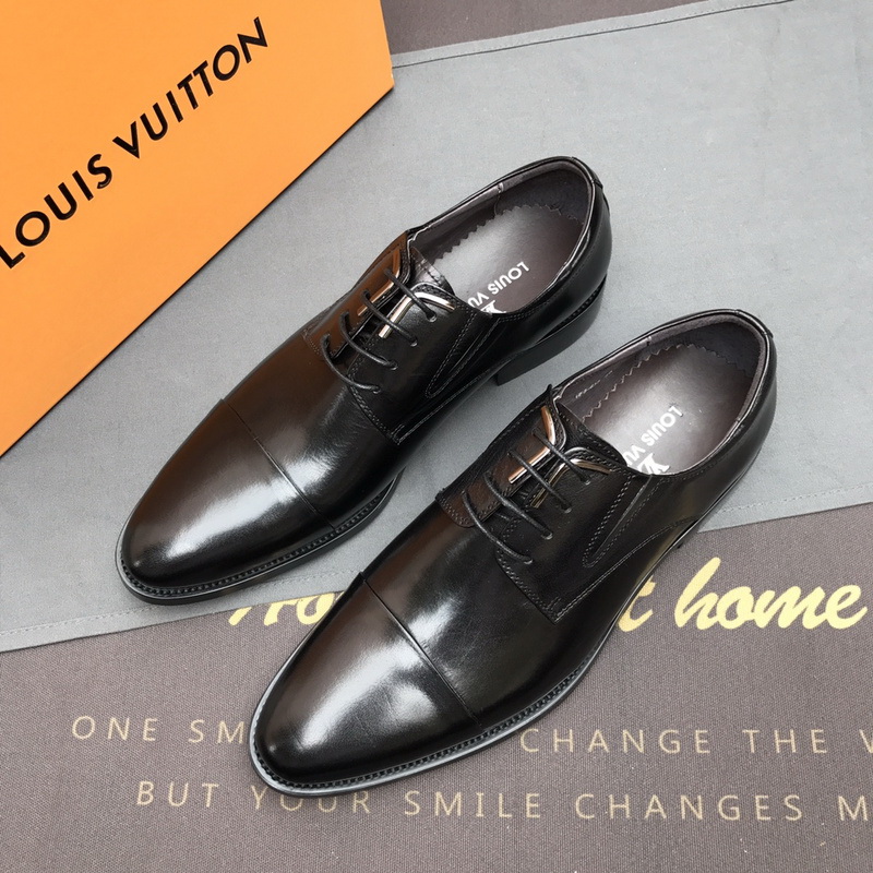 LV Men shoes 1;1 quality-2079