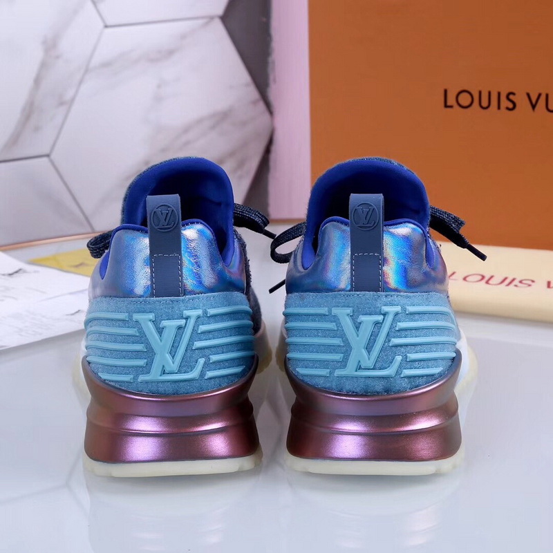 LV Men shoes 1;1 quality-2084