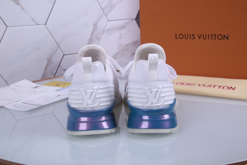 LV Men shoes 1;1 quality-2086