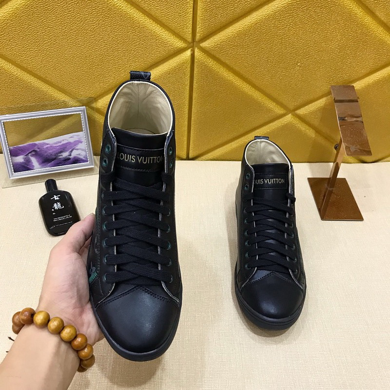 LV Men shoes 1;1 quality-2103