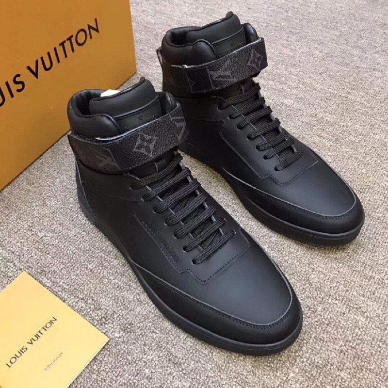 LV Men shoes 1;1 quality-2170