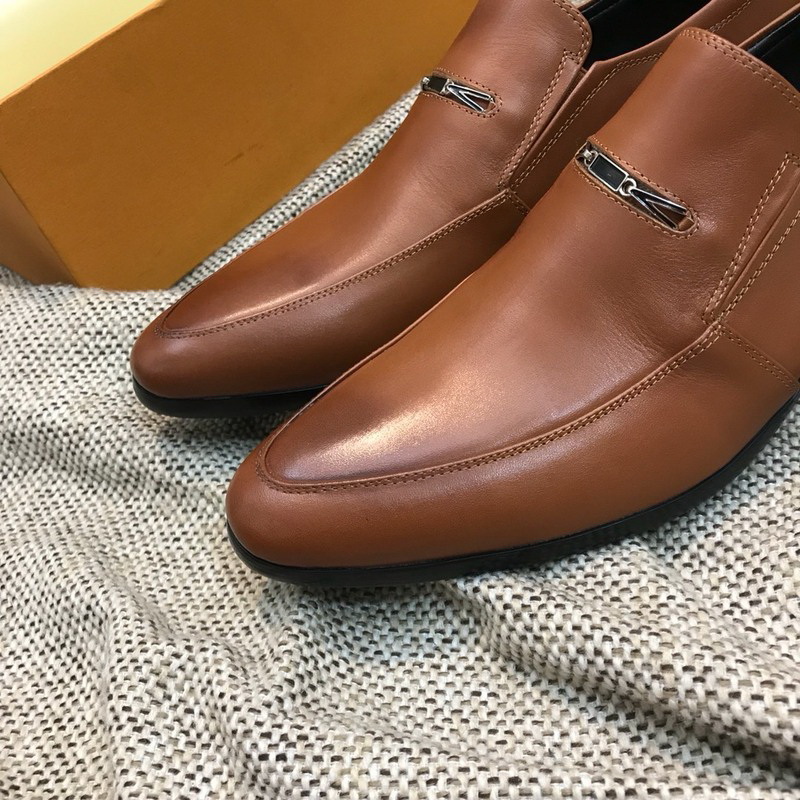 LV Men shoes 1;1 quality-2176