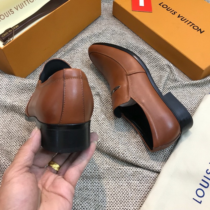 LV Men shoes 1;1 quality-2176