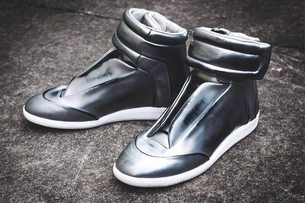 Maison Martin Margiela Line 22 Future Metallic Polyurethane High Top Sneakers in Silver