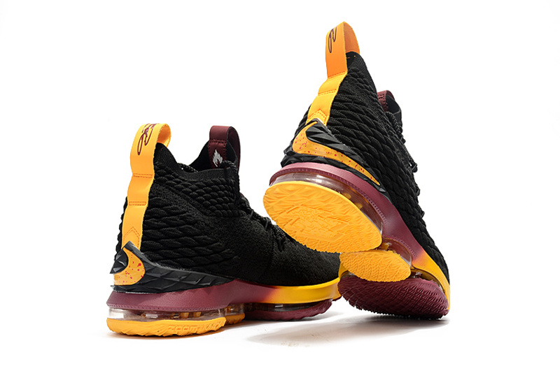 Nike LeBron James 15 shoes-005