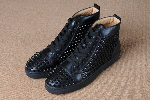 Super Max Perfect Christian Louboutin Louis Spikes Men′s Flat Black Sleek Calfskin Leather(with rece