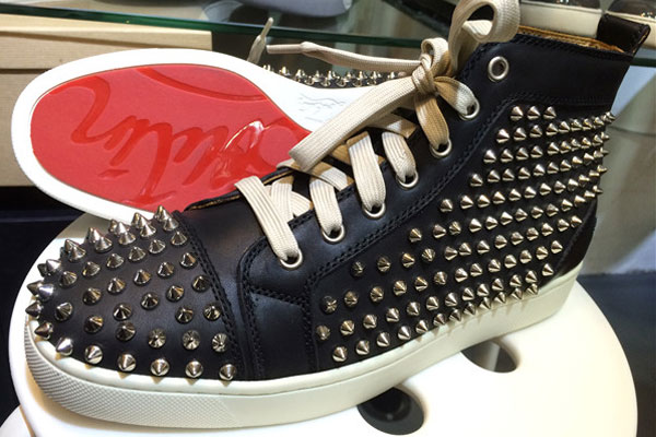 Super Max Perfect Christian Louboutin Louis Spikes Men′s black leather(with receipt)