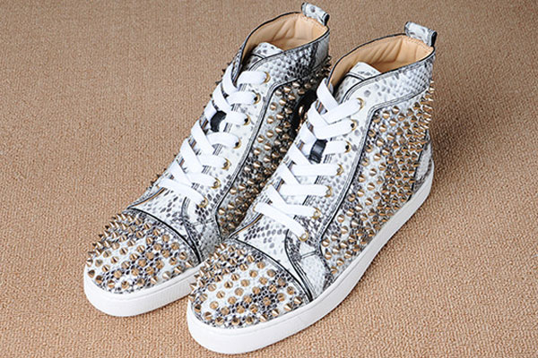 Super Max Perfect Christian Louboutin Louis Spikes Python Leather Men Flat With Golden Studs(with re