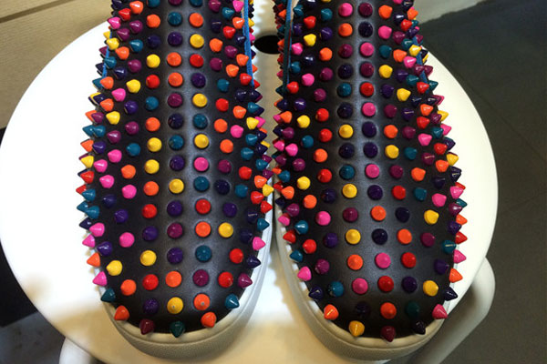 Super Max Perfect Christian Louboutin Roller-Boat Men′s Flat with Colorful Spikes(with receipt)
