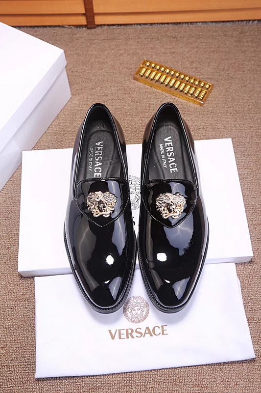 V Men Shoes 1;1 Quality-017