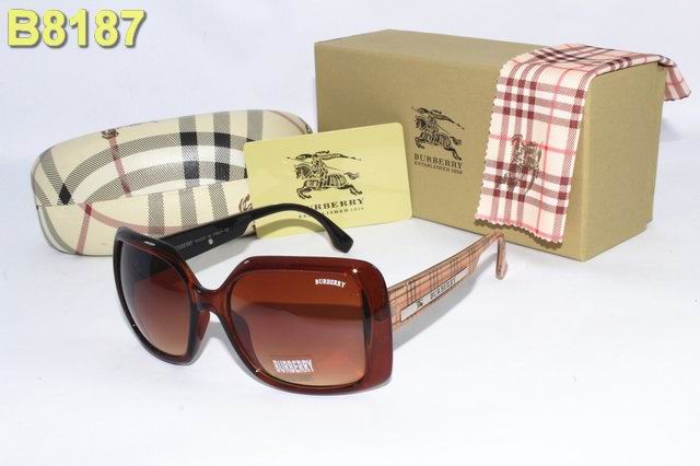 Burberry Sunglasses AAA-028