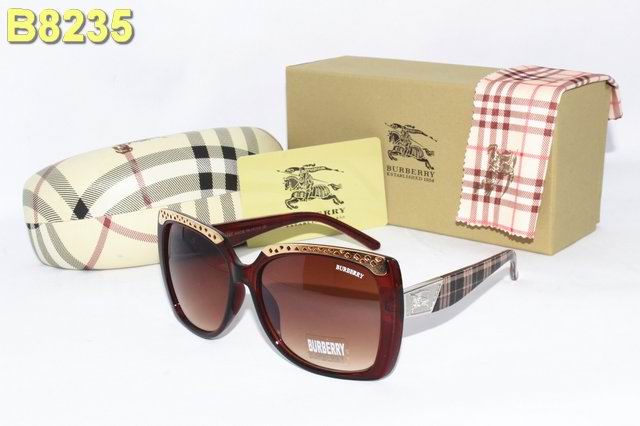Burberry Sunglasses AAA-037
