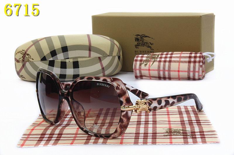 Burberry Sunglasses AAA-053