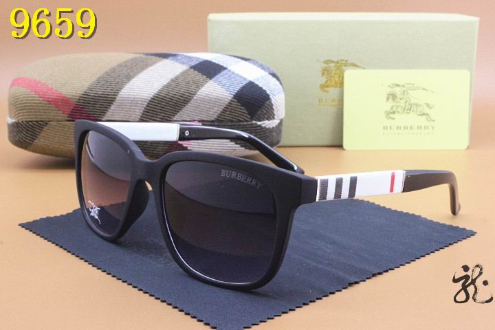 Burberry Sunglasses AAA-065