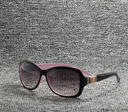 Burberry Sunglasses AAA-069