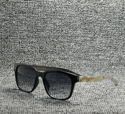 Burberry Sunglasses AAA-099