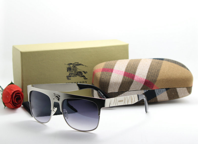 Burberry Sunglasses AAA-114