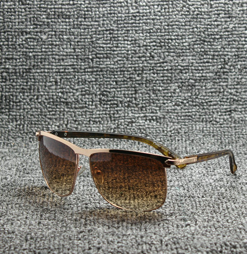 Cartier Sunglasses AAA-129