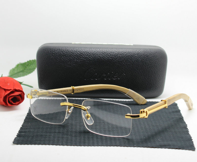Cartier Sunglasses AAA-558
