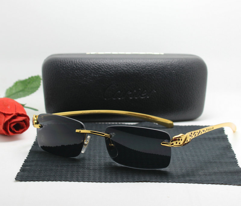 Cartier Sunglasses AAA-598